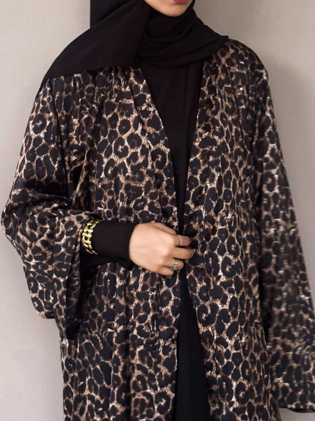 V01 Leopard Printed Abaya | Vintage Collection