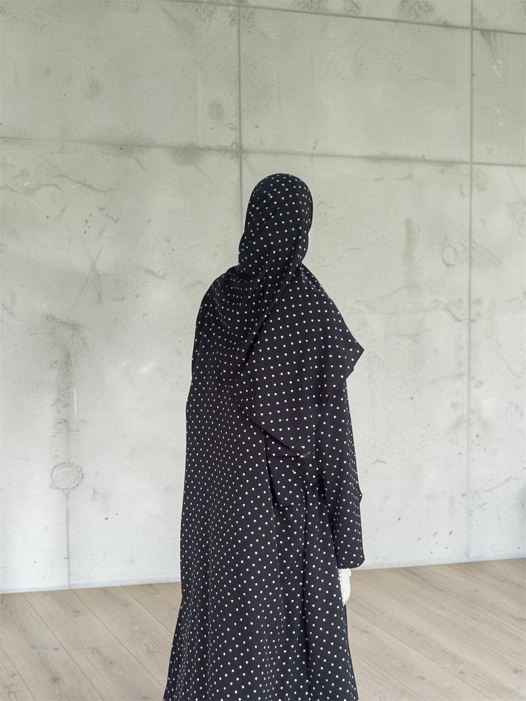 Polka dot Abaya | Black
