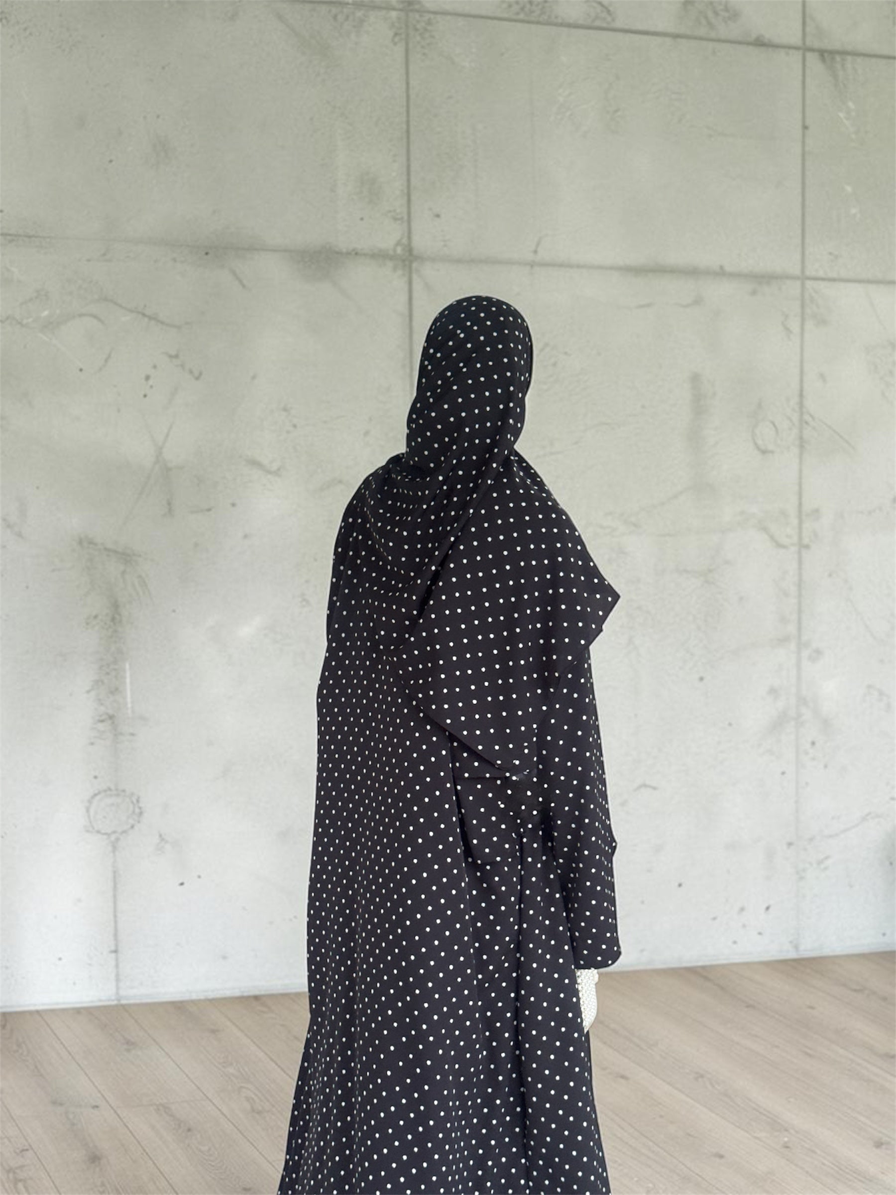 Polka dot Abaya | Black
