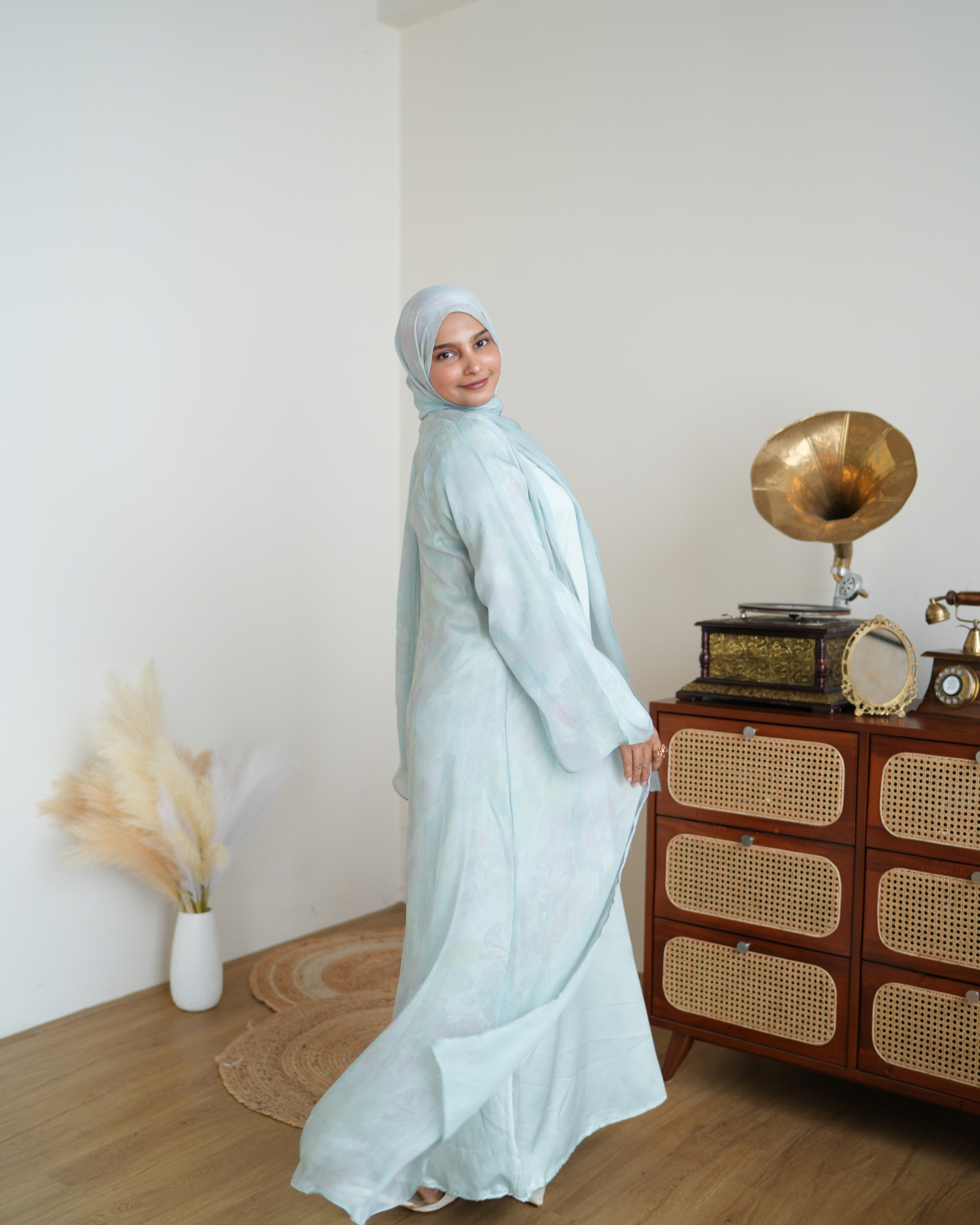 27 Aqua Blooms | Bridgerton Abaya