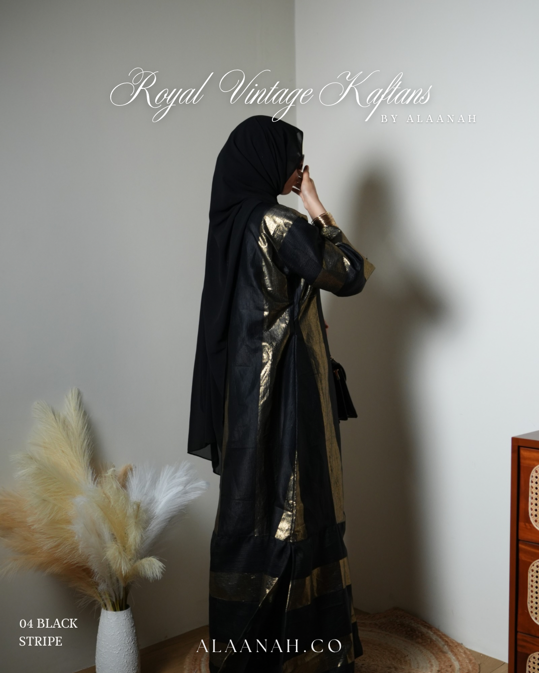 VK04 | Black Stripes | Royal Vintage Kaftan