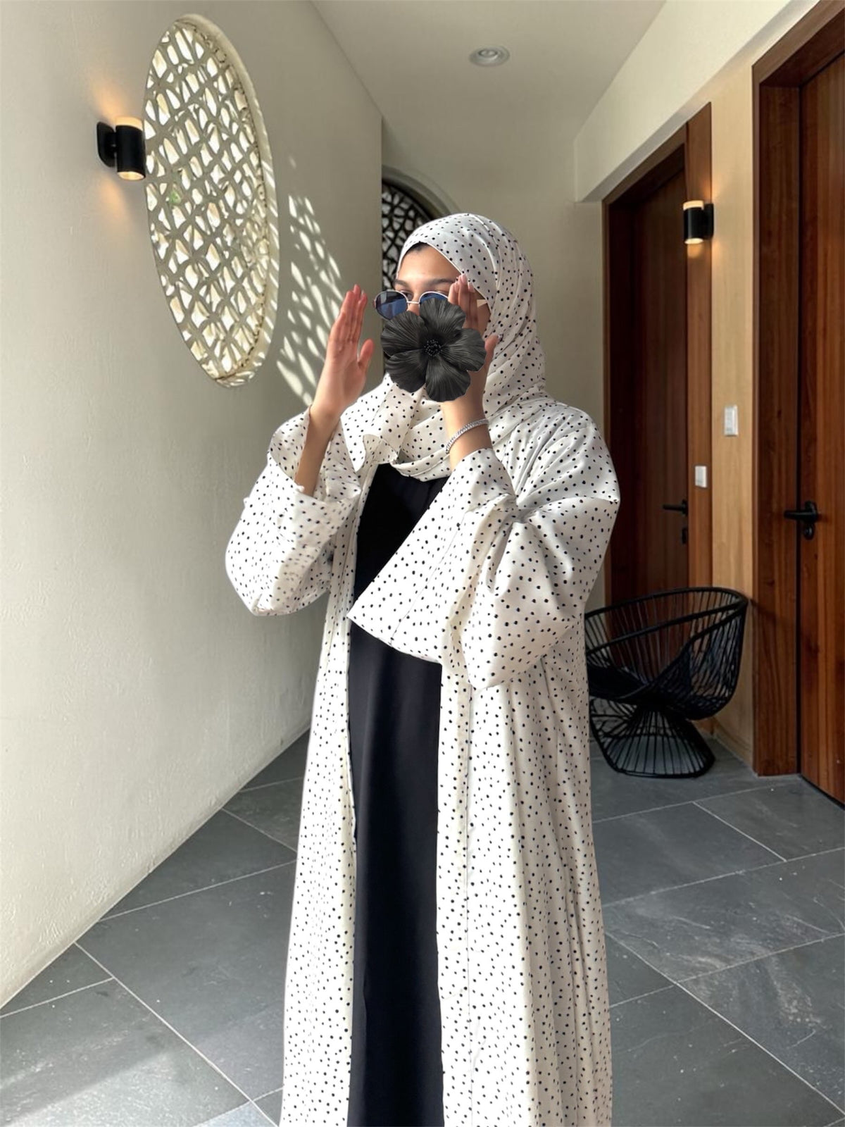 V04 Polka Dot Abaya - White | Vintage Collection