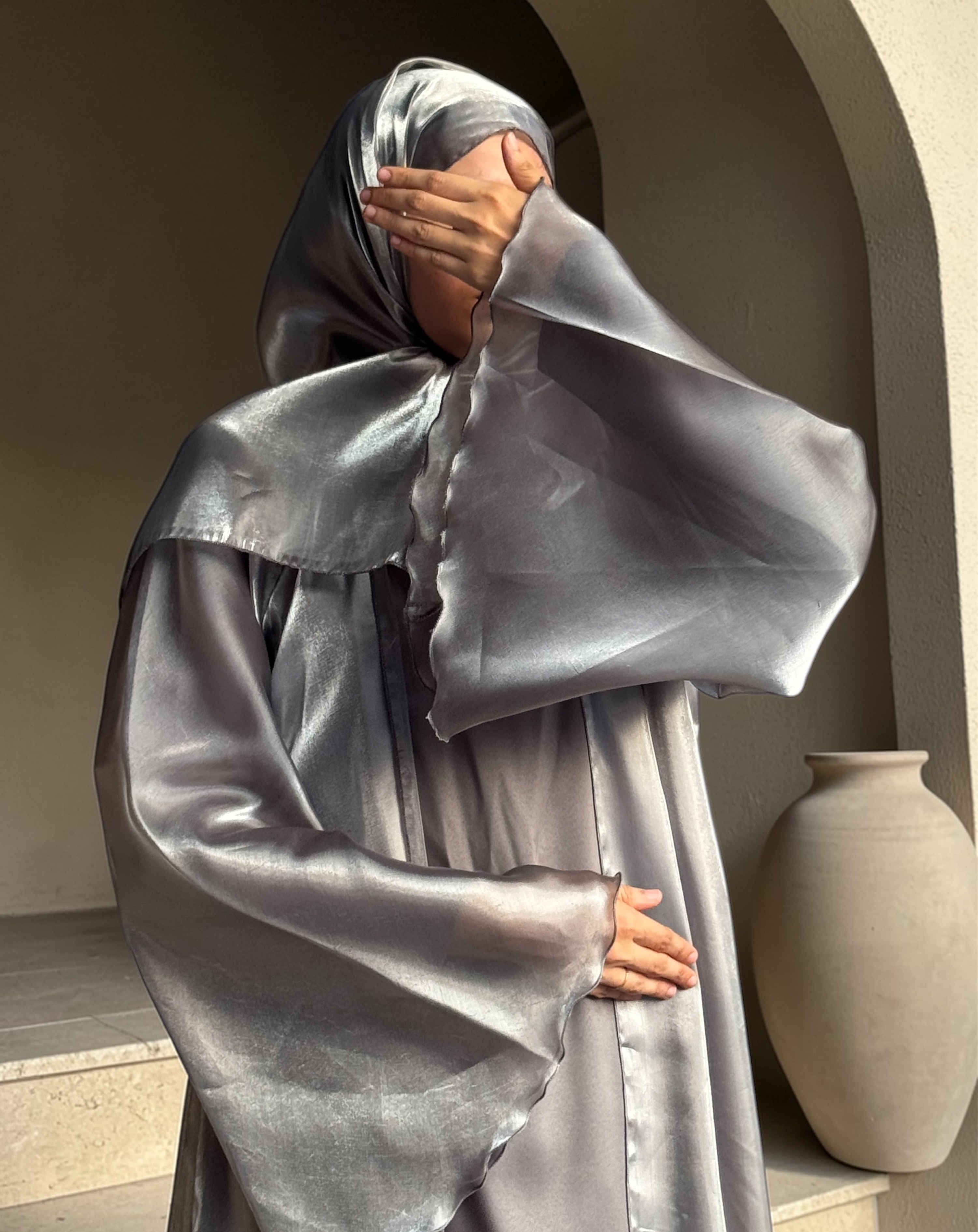 Abaya Saida Silver Grey