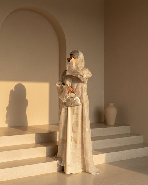 01 Cressida White Stripes | Bridgerton Abaya