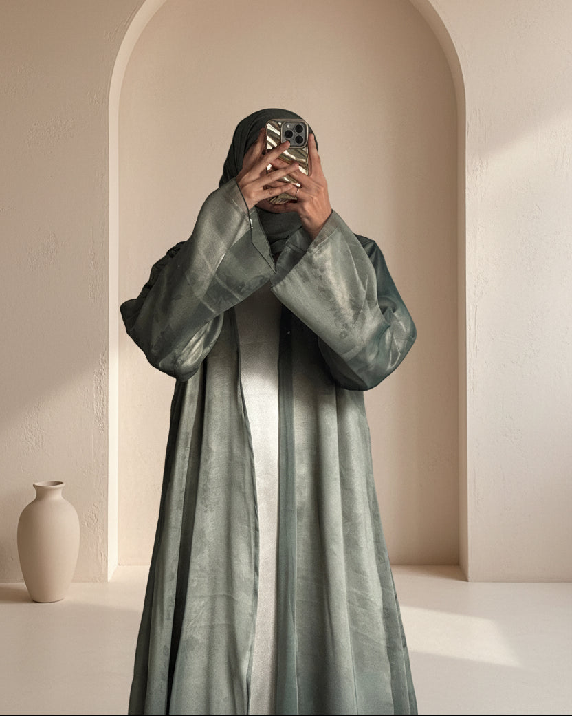 20 Lady Danbury Pine Green- Bridgerton Abaya