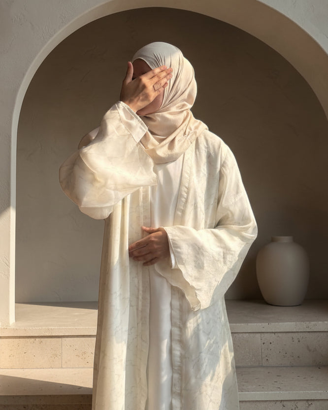 09 Daphne White Bloom | Bridgerton Abaya