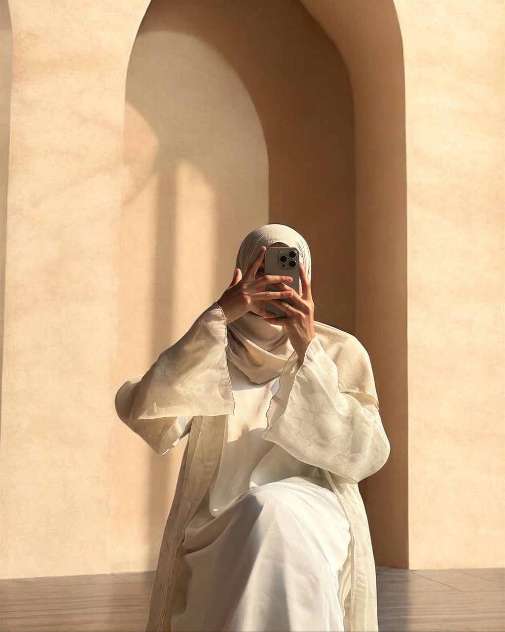 09 Daphne White Bloom | Bridgerton Abaya